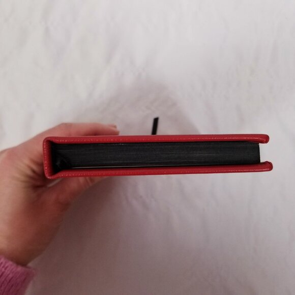 Vertu England Notebook Red - Picture 5 of 7